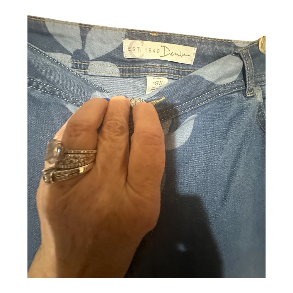 Blue Floral Denim Jeans - Picture 3 of 3